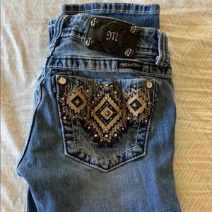 MissMe brand capris shorts